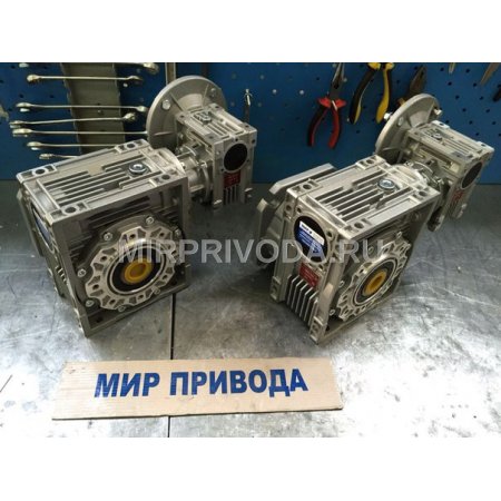 Мотор-редуктор NMRV030/050-600-4.7-0.12-PS2